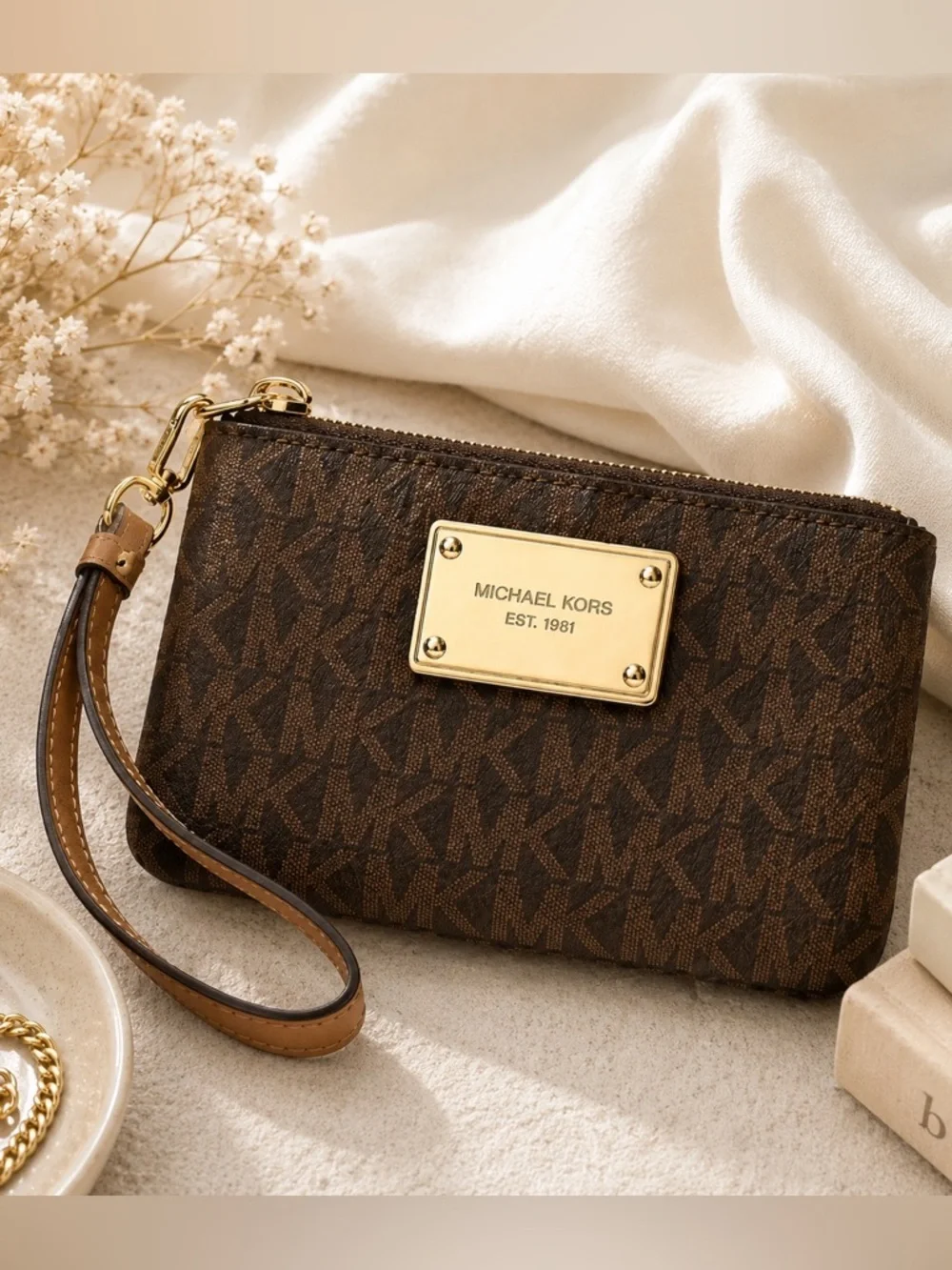 Michael Kors MK Signature Brown Monogram Wristlet Zip Wallet - Picture 11 of 11